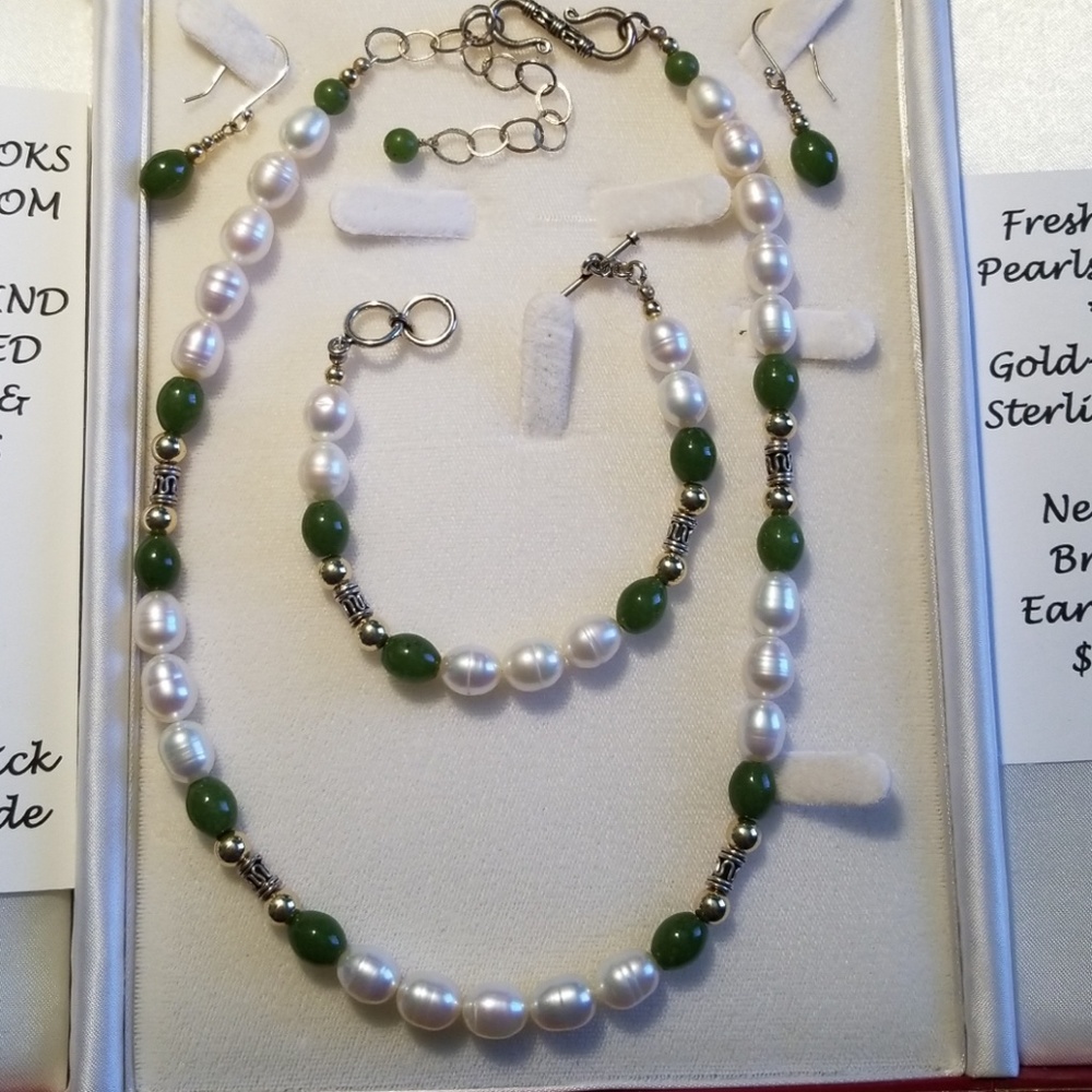 Necklace, bracelet, earrings